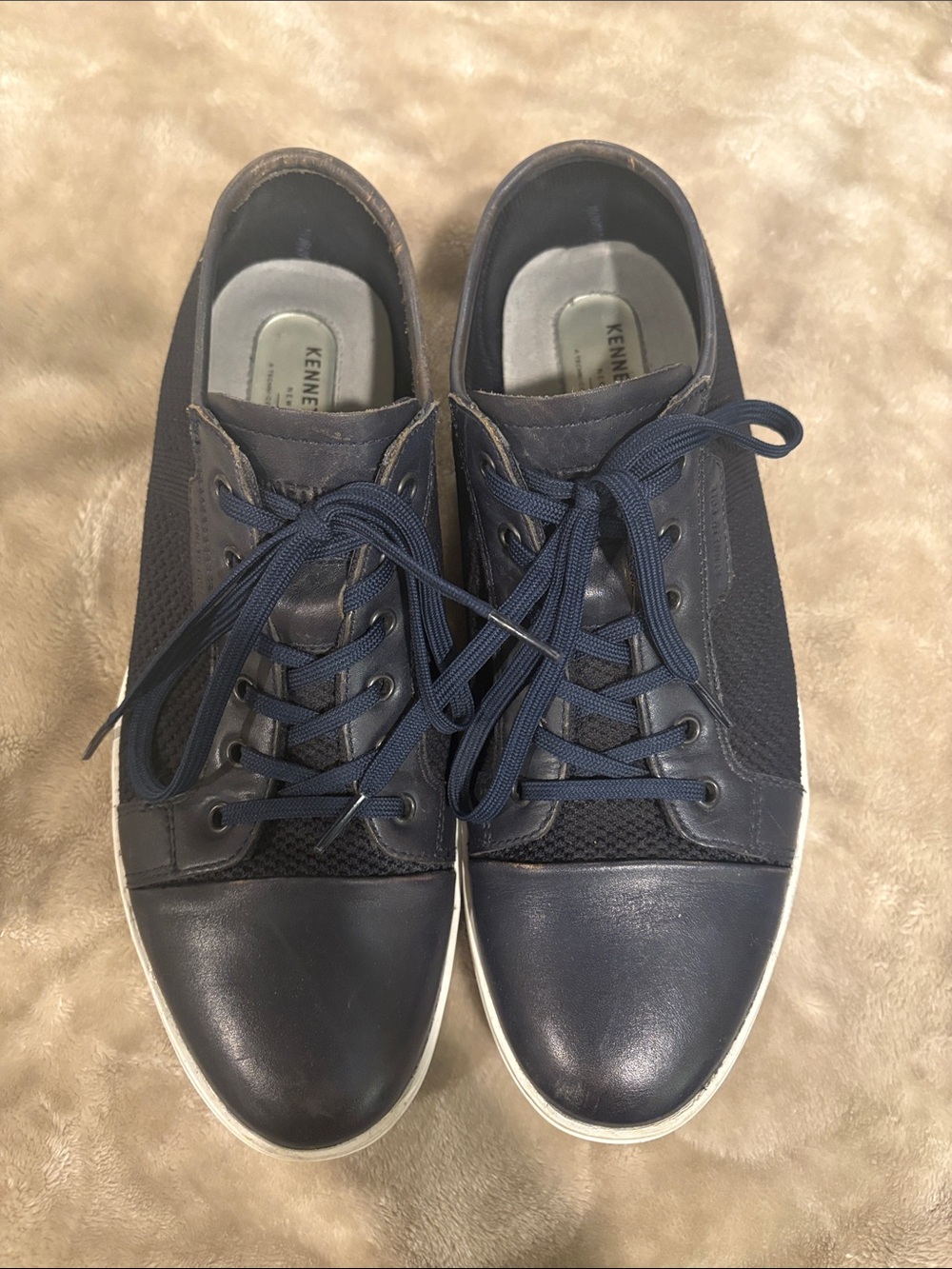 Kenneth Cole Men's Navy and White Low-Top Lace-Up Sneakers